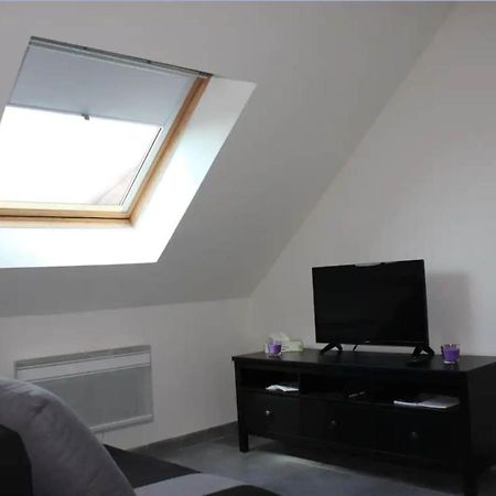 Chez Nous -Parking Gratuit Et Wifi A Vierzon Apartment Екстериор снимка