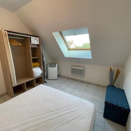 Chez Nous -Parking Gratuit Et Wifi A Vierzon Apartment Екстериор снимка