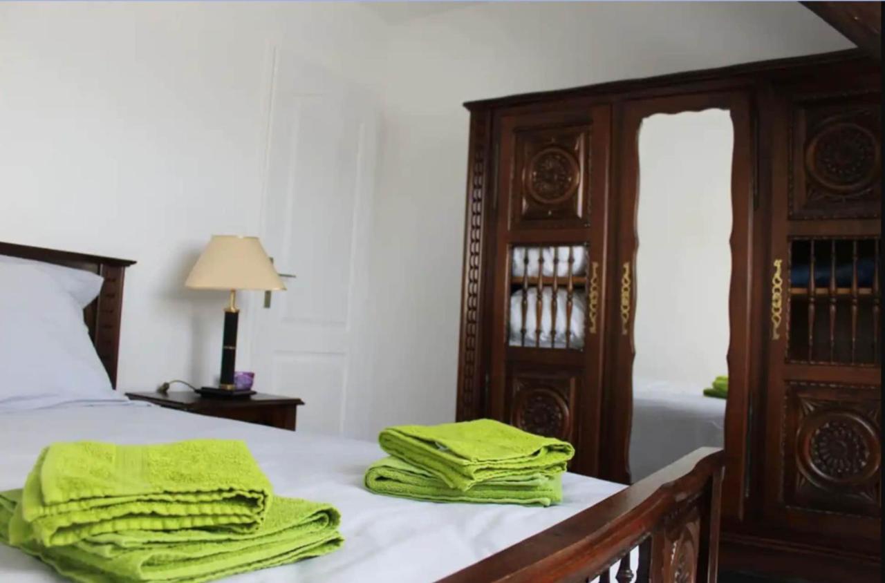 Chez Nous -Parking Gratuit Et Wifi A Vierzon Apartment Екстериор снимка