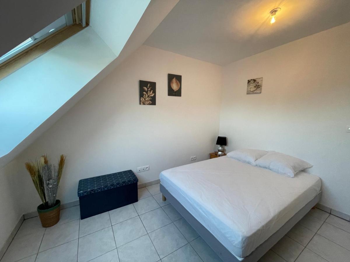 Chez Nous -Parking Gratuit Et Wifi A Vierzon Apartment Екстериор снимка